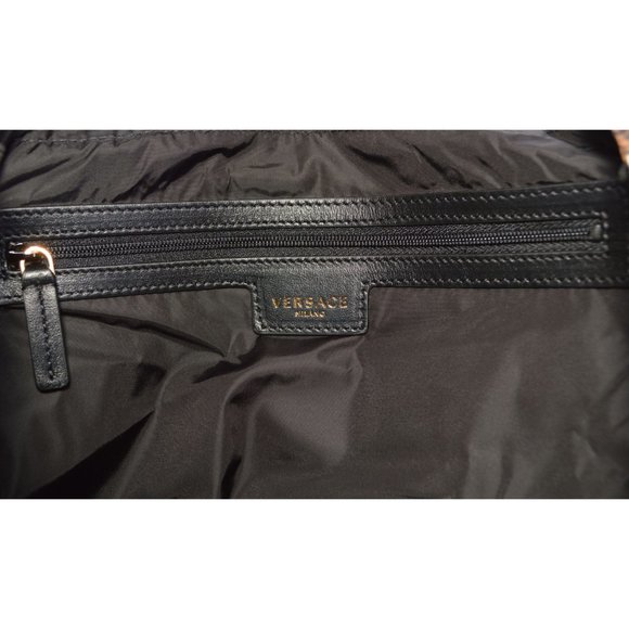 Versace MEDUSA Baroque Amplified Large Tote Bag - Picture 9 of 12